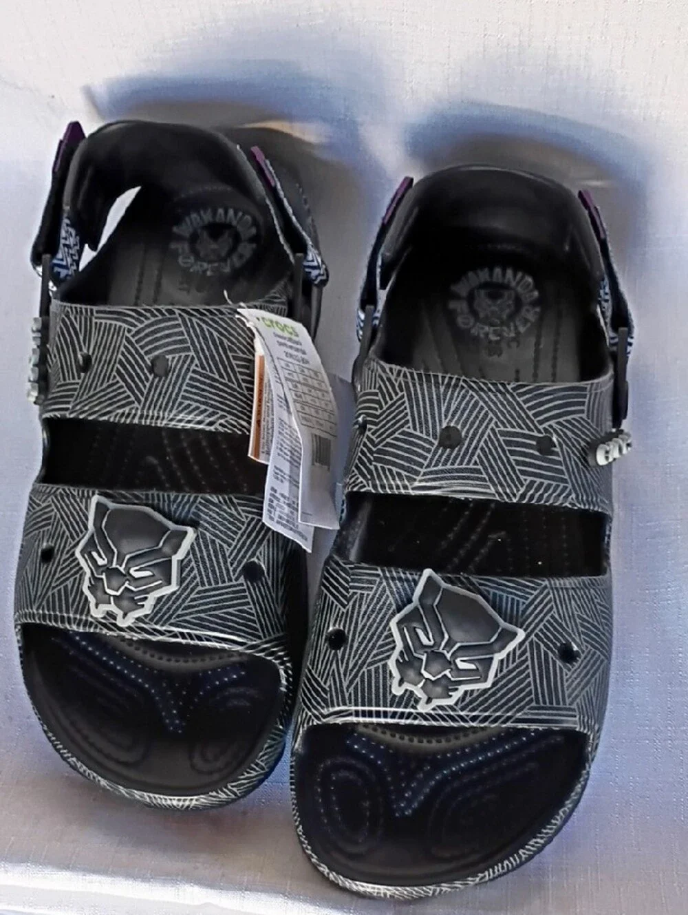 CROCS Men's Marvel Black & Gray Black Panther Graphic Sport Sandals Size 13 - Picture 5 of 9